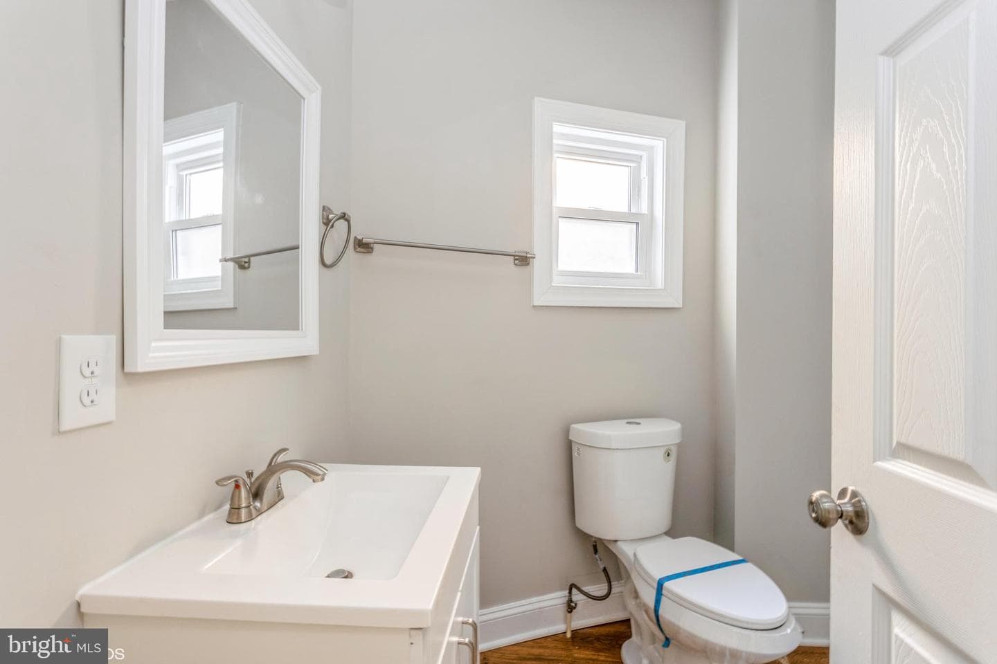 2453 Mcculloh Street photo 13