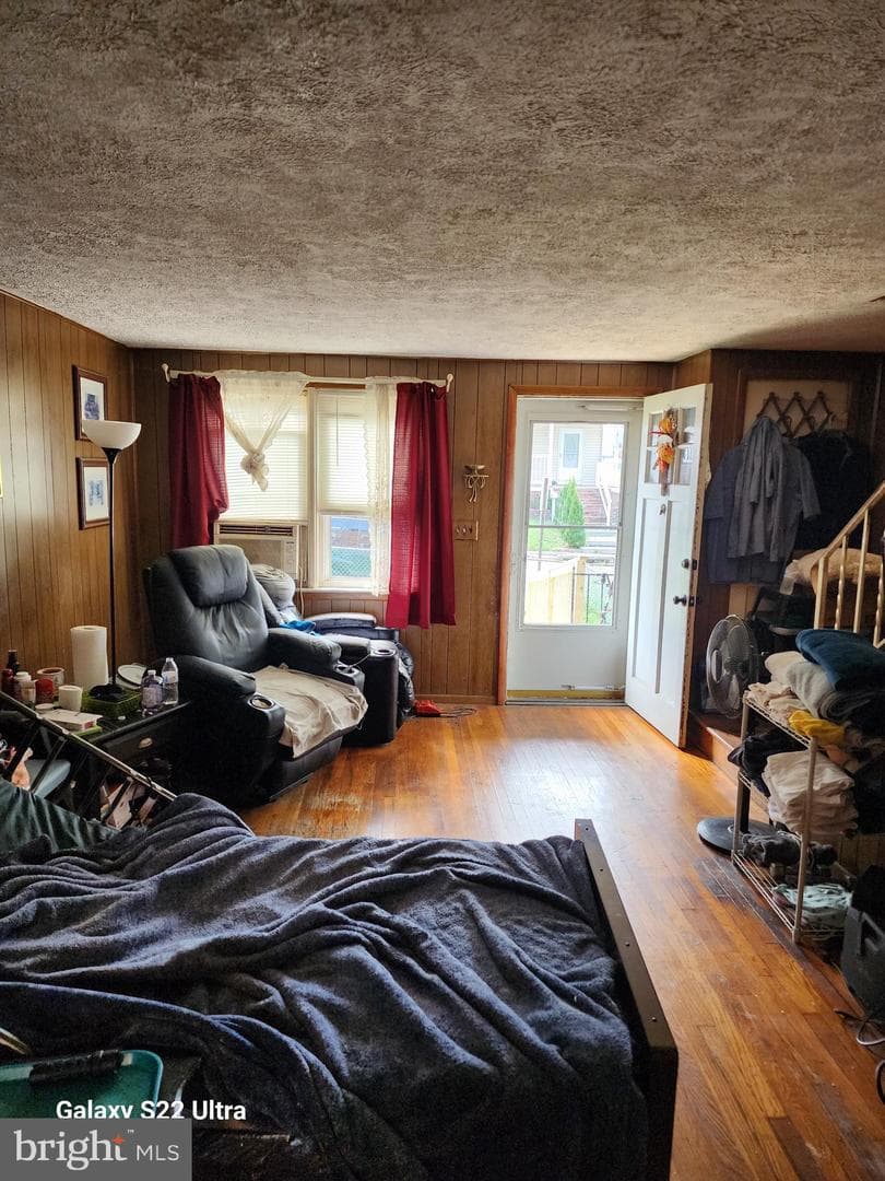1003 Wilmington Avenue photo 3