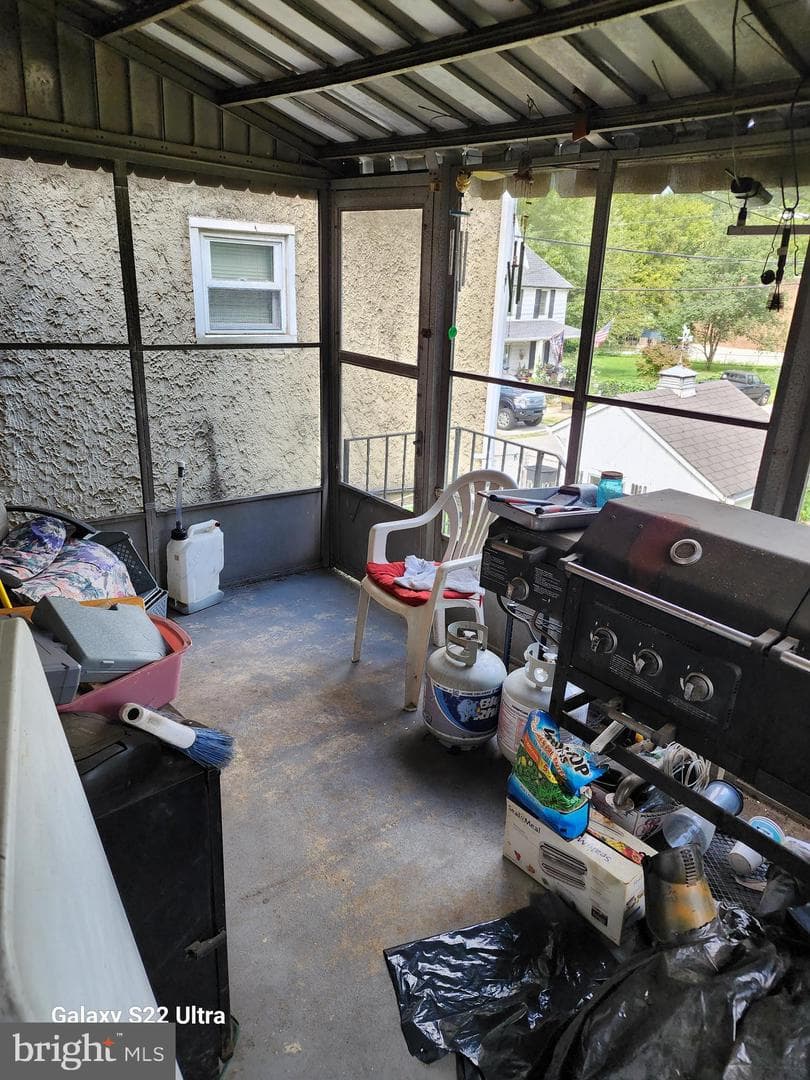 1003 Wilmington Avenue photo 9