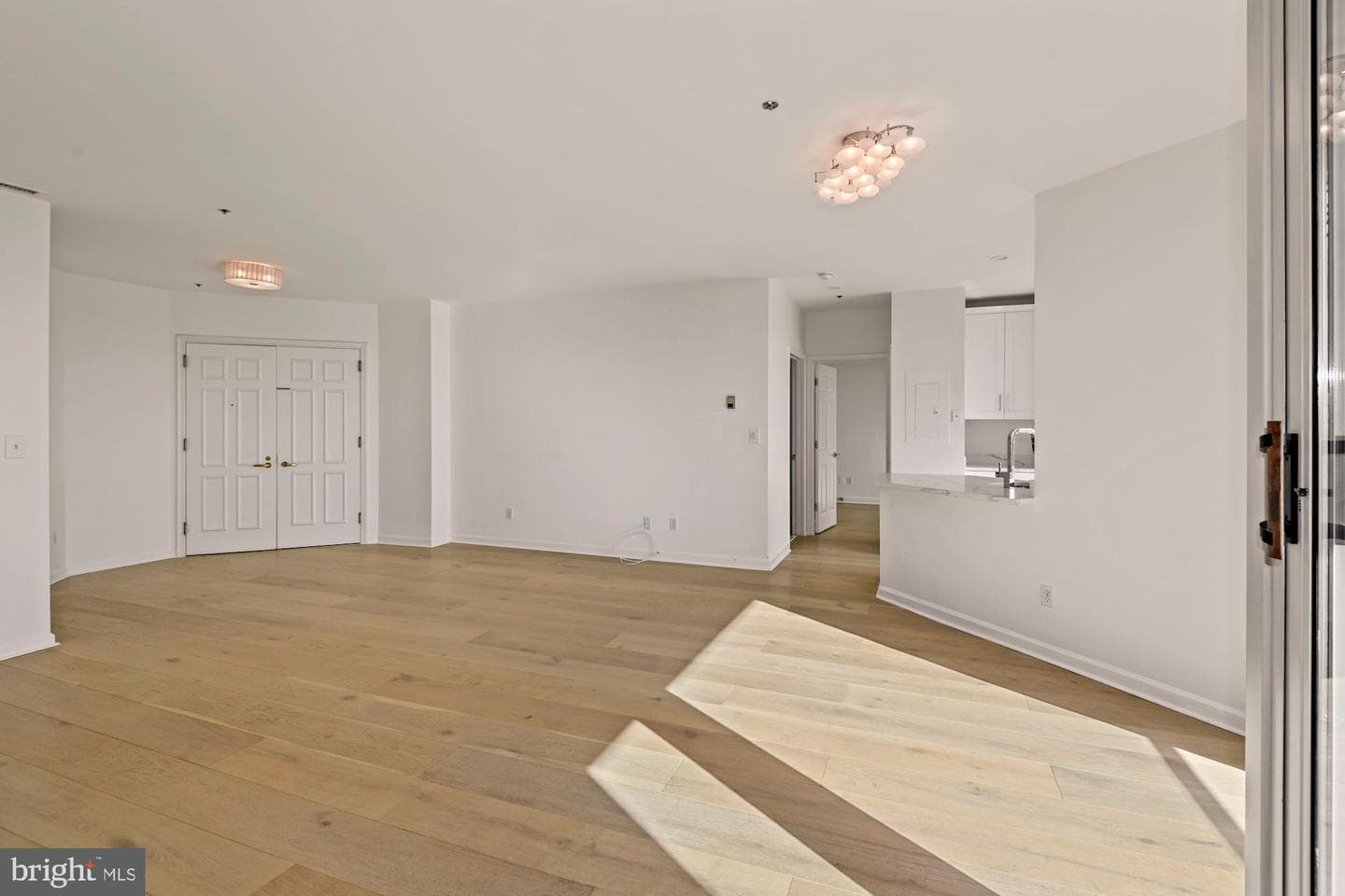 100 Harborview Drive #1804 photo 11