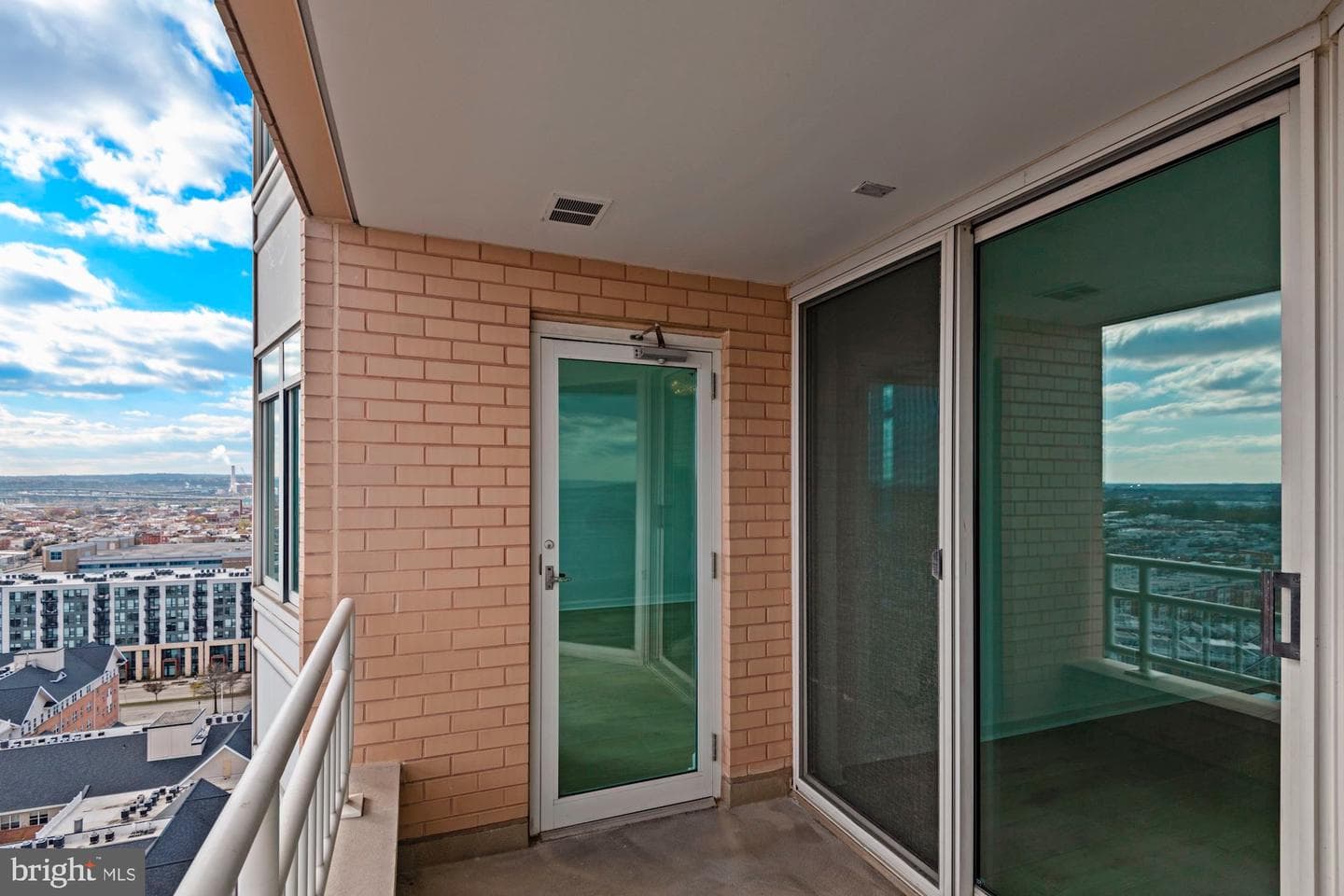 100 Harborview Drive #1804 photo 24