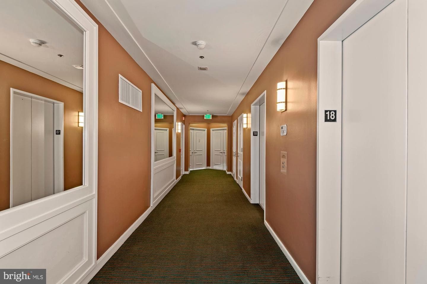 100 Harborview Drive #1804 photo 4