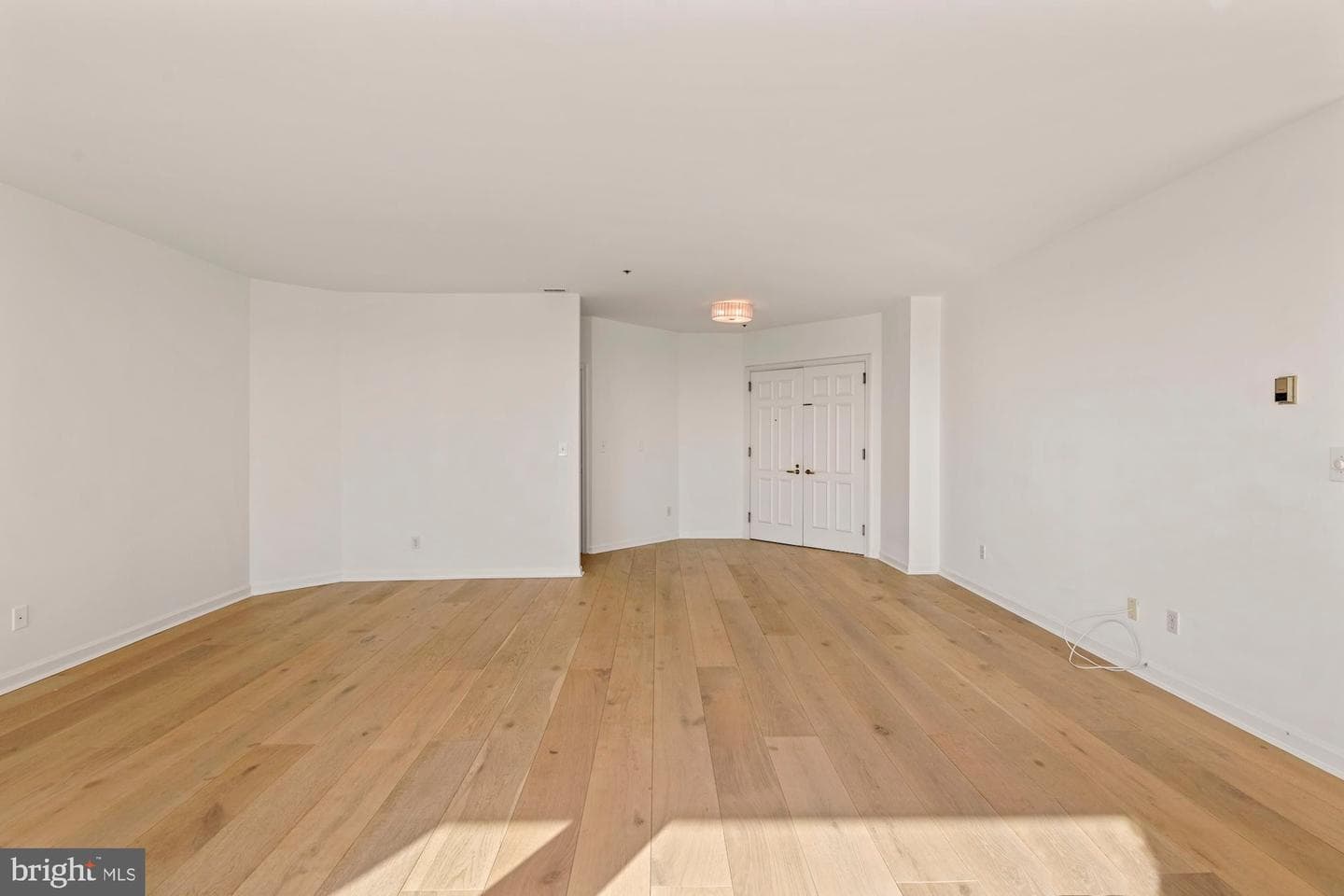 100 Harborview Drive #1804 photo 8