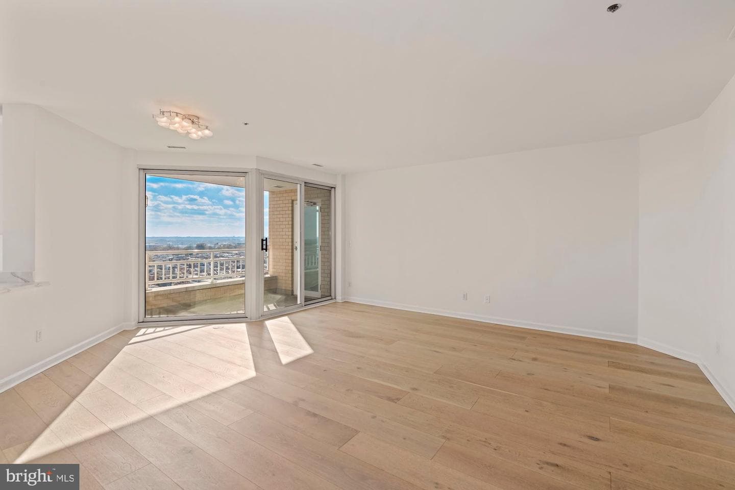 100 Harborview Drive #1804 photo 9