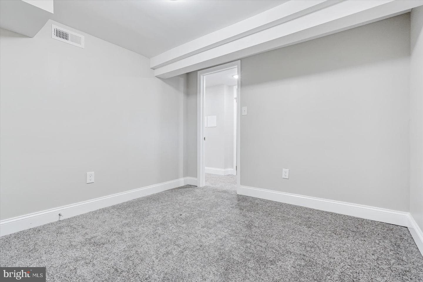 2401 Calverton Heights Avenue photo 23