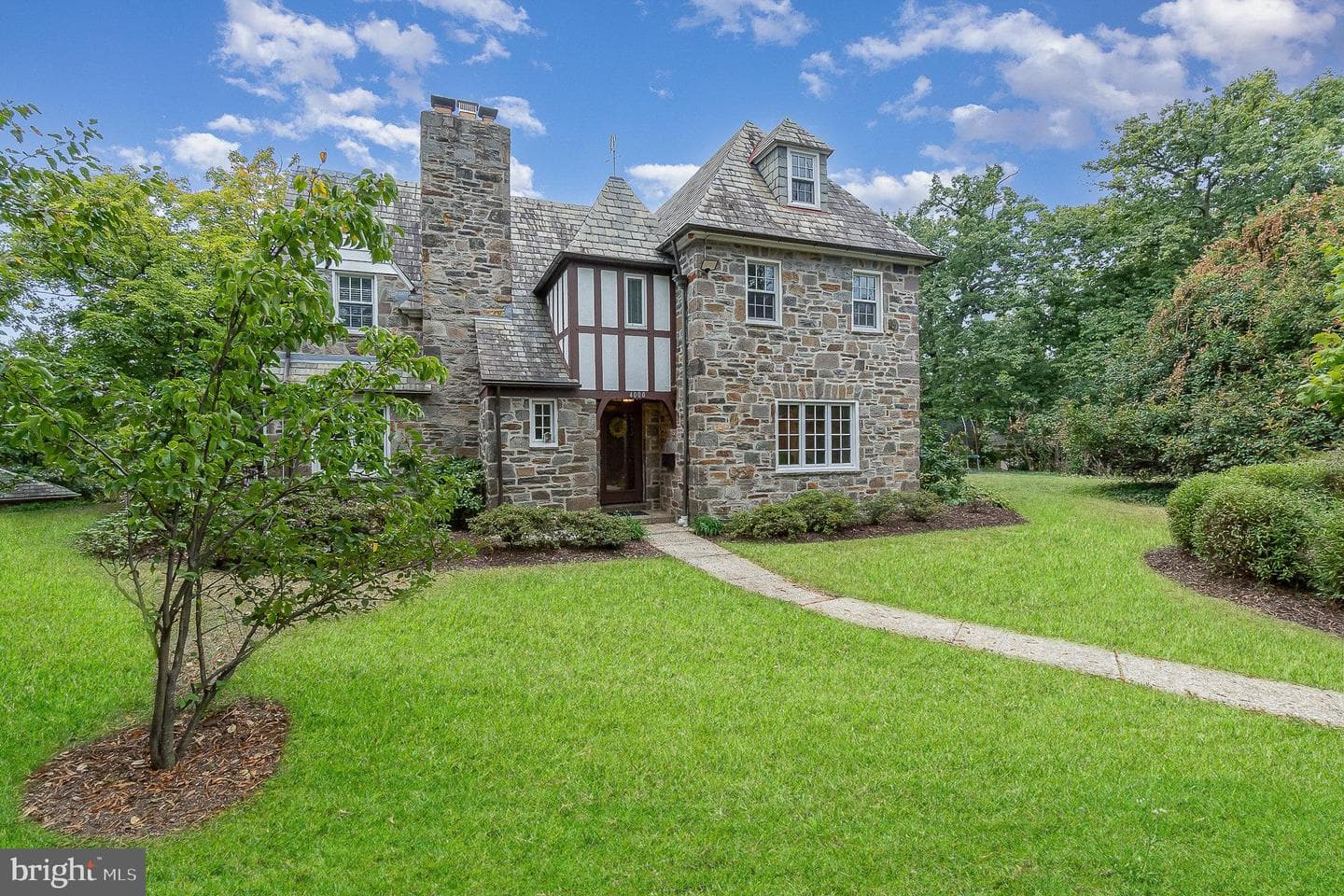 4000 Roundtop Road photo 4