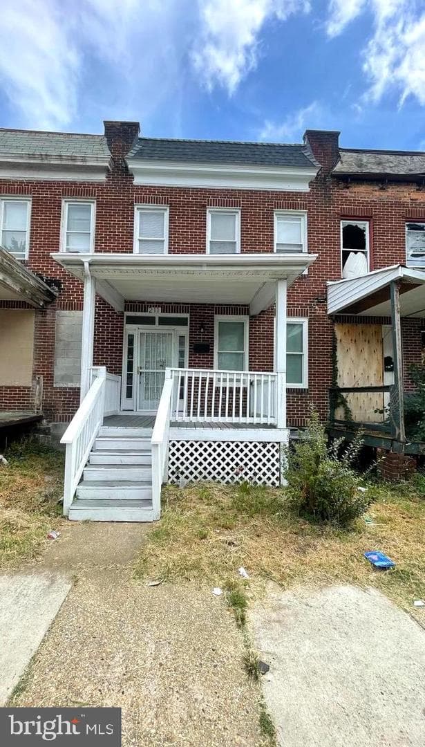 211 S Catherine Street photo 2