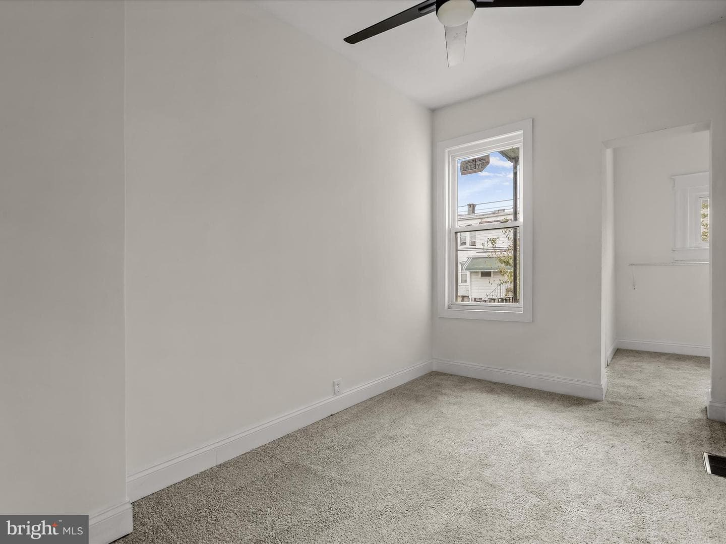 732 N Edgewood Street photo 24