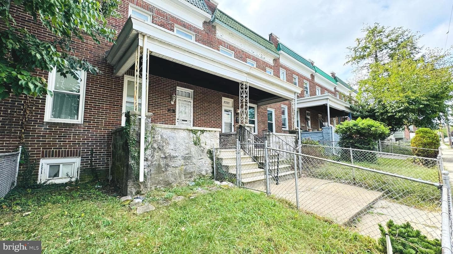 3705 Harlem Avenue photo 10