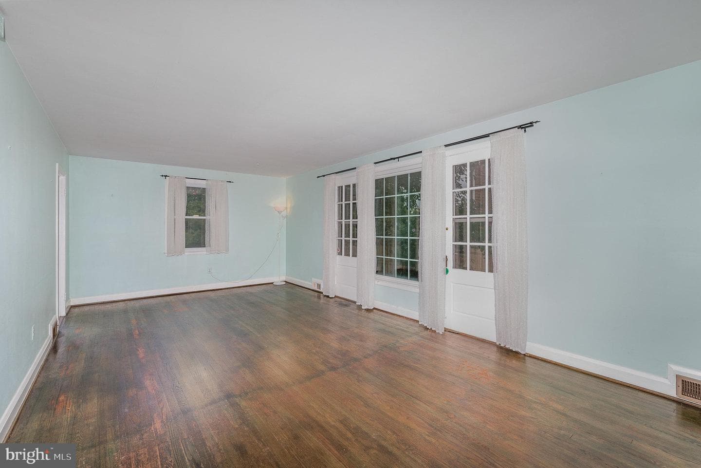 324 Kerneway photo 6