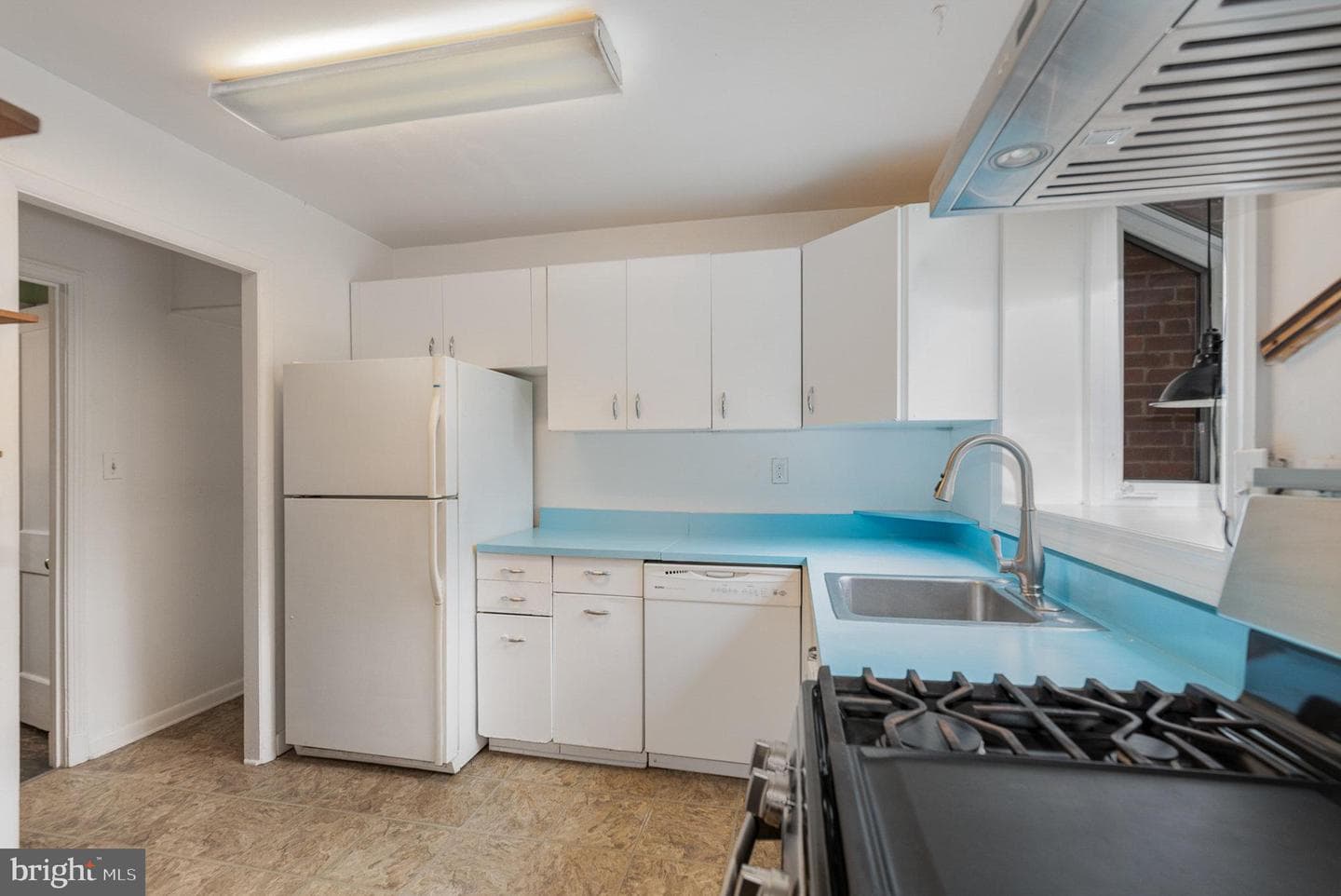 324 Kerneway photo 9