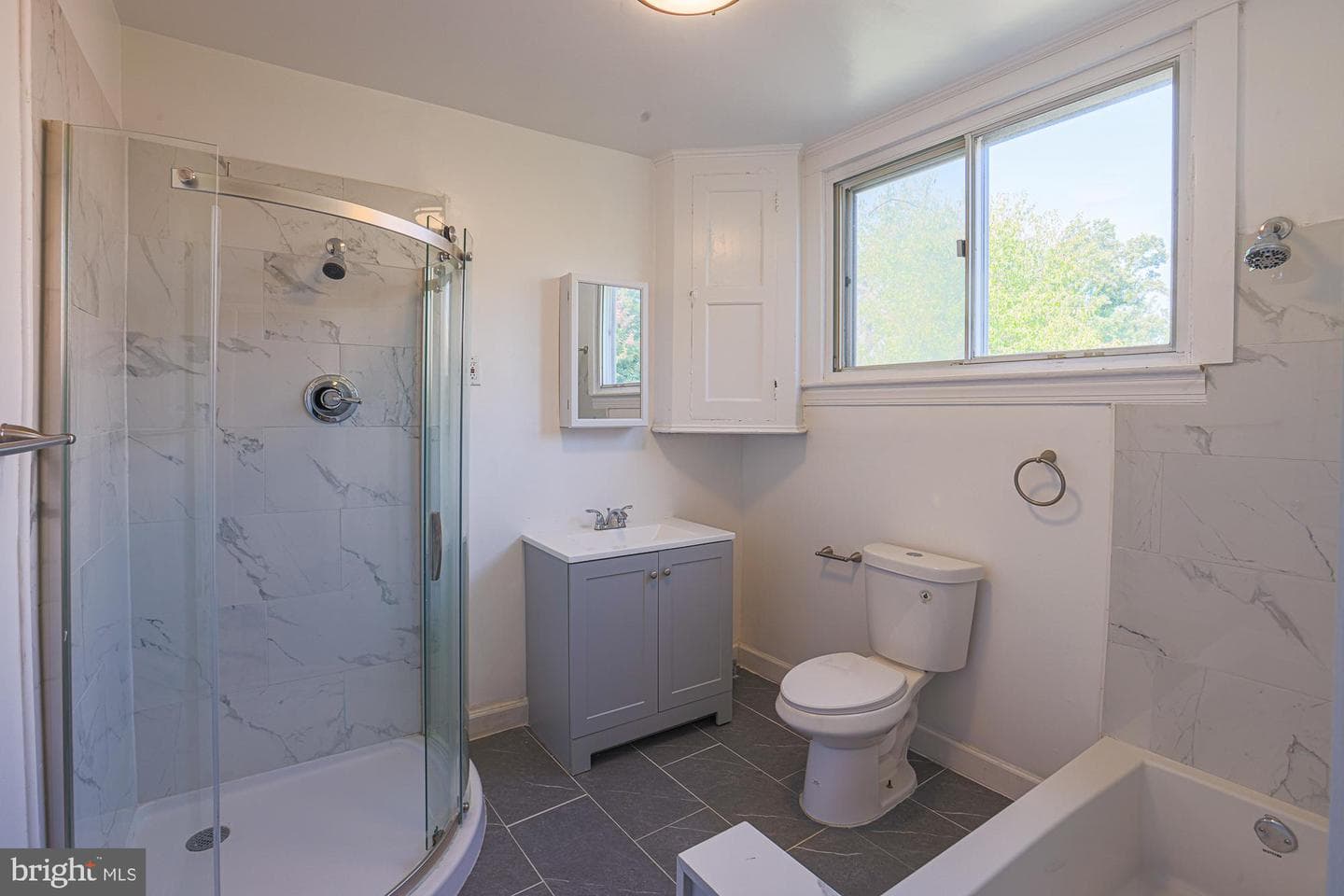 5812 Narcissus Avenue photo 47