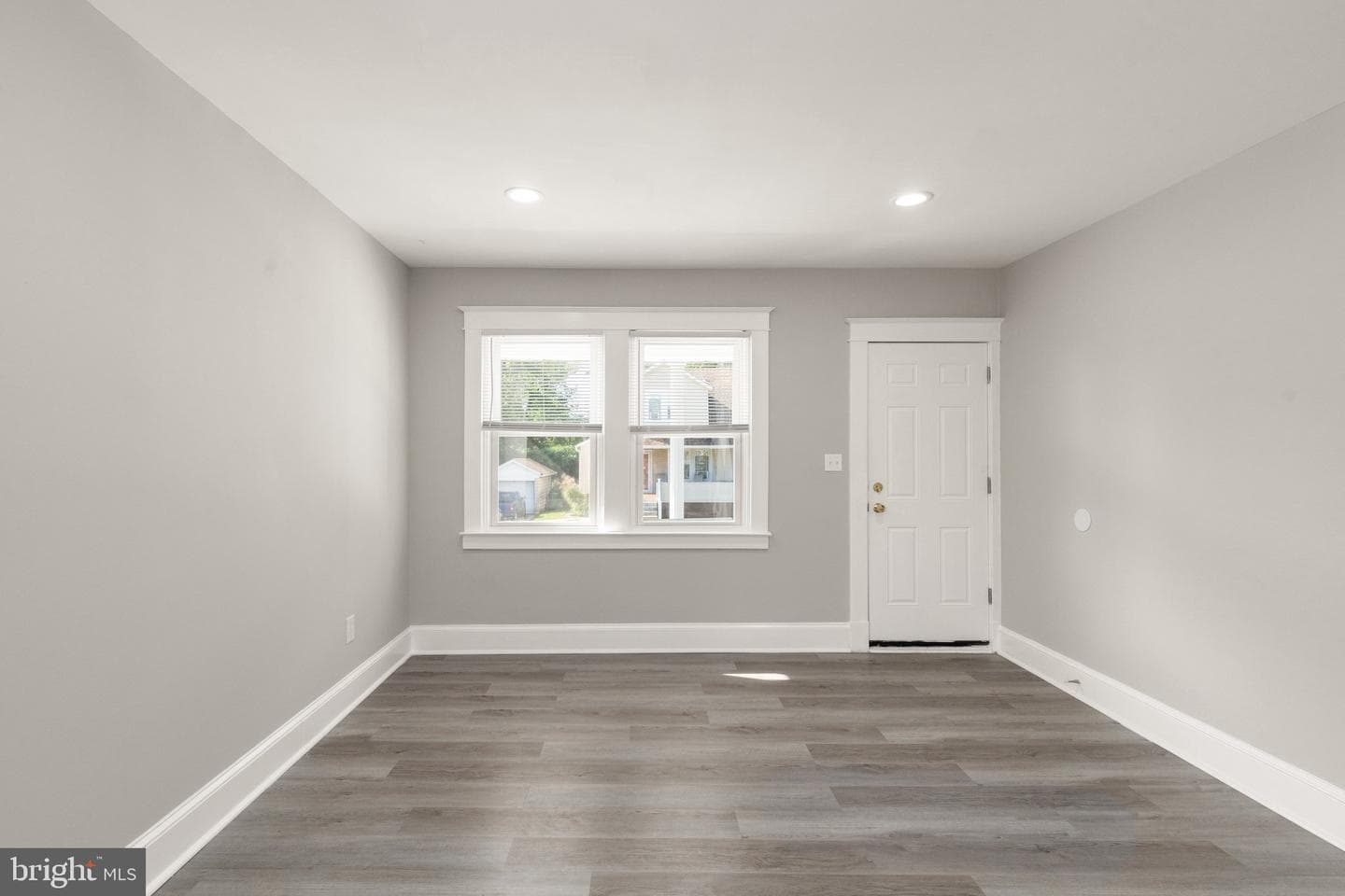 2900 Inglewood Avenue photo 5