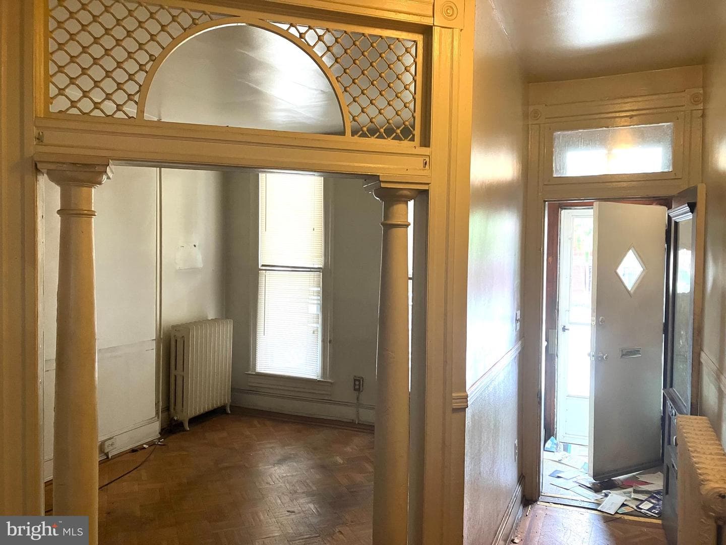 2211 Homewood Avenue photo 2