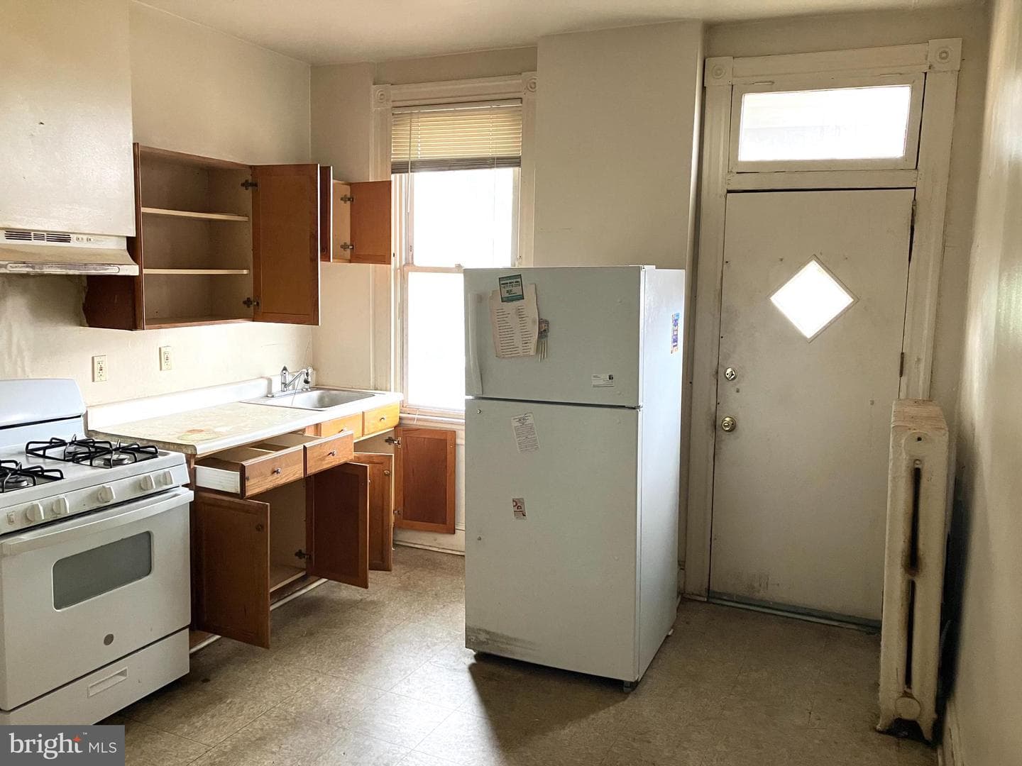 2211 Homewood Avenue photo 6