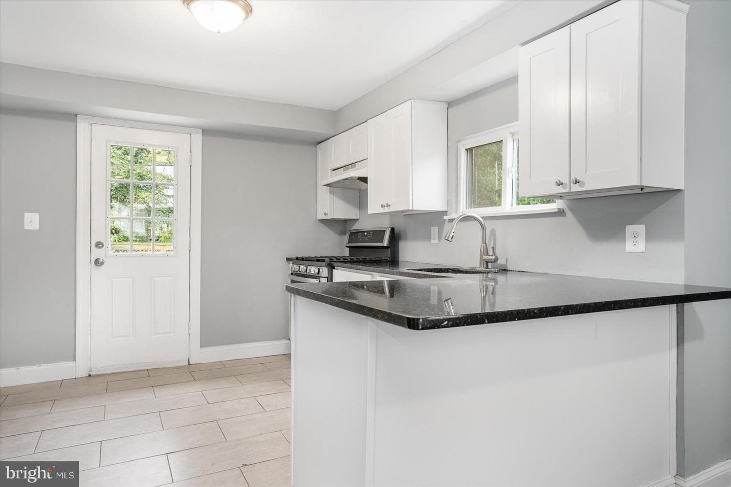 3104 Brightwood Avenue photo 10