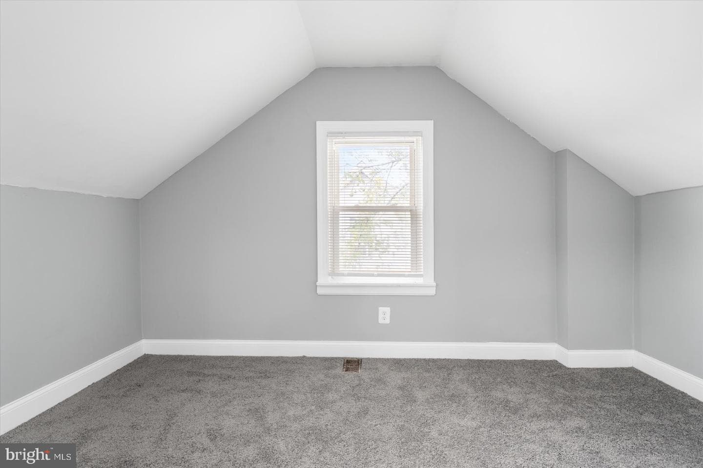 3104 Brightwood Avenue photo 29