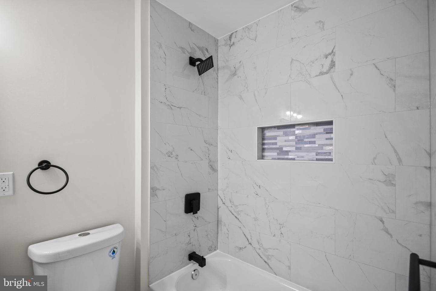 4115 Massachusetts Avenue photo 27