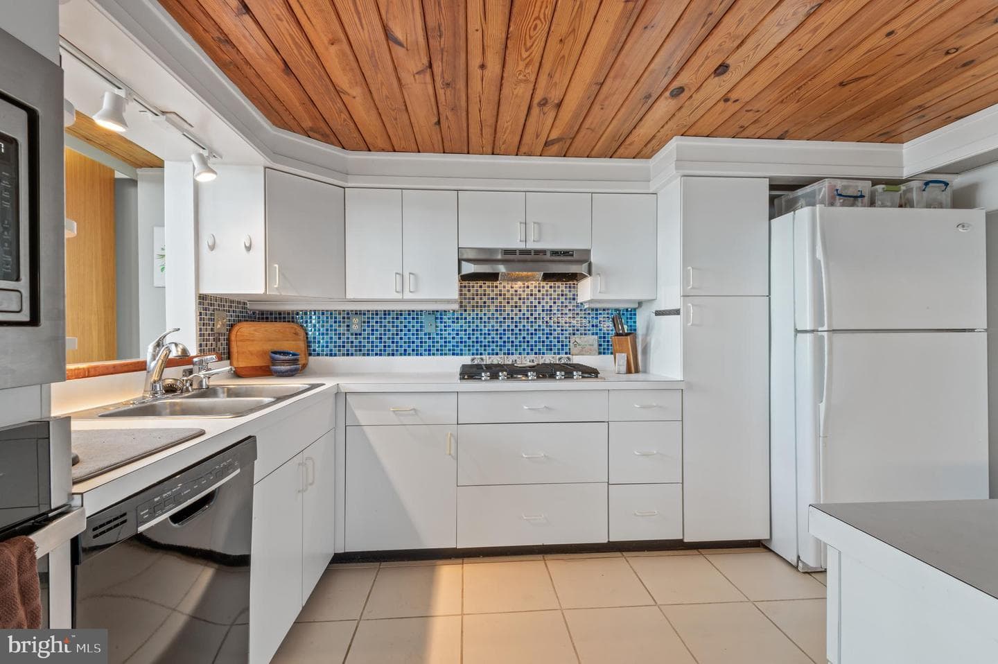 2901 Boston Street #216 photo 11
