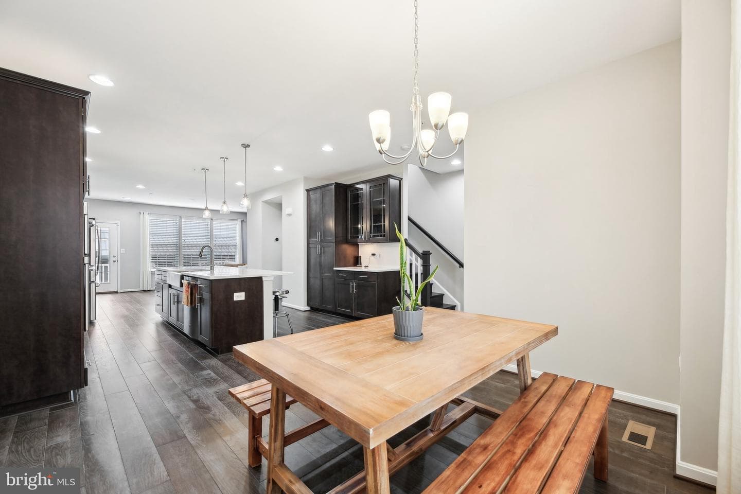 1211 Berry Street photo 14
