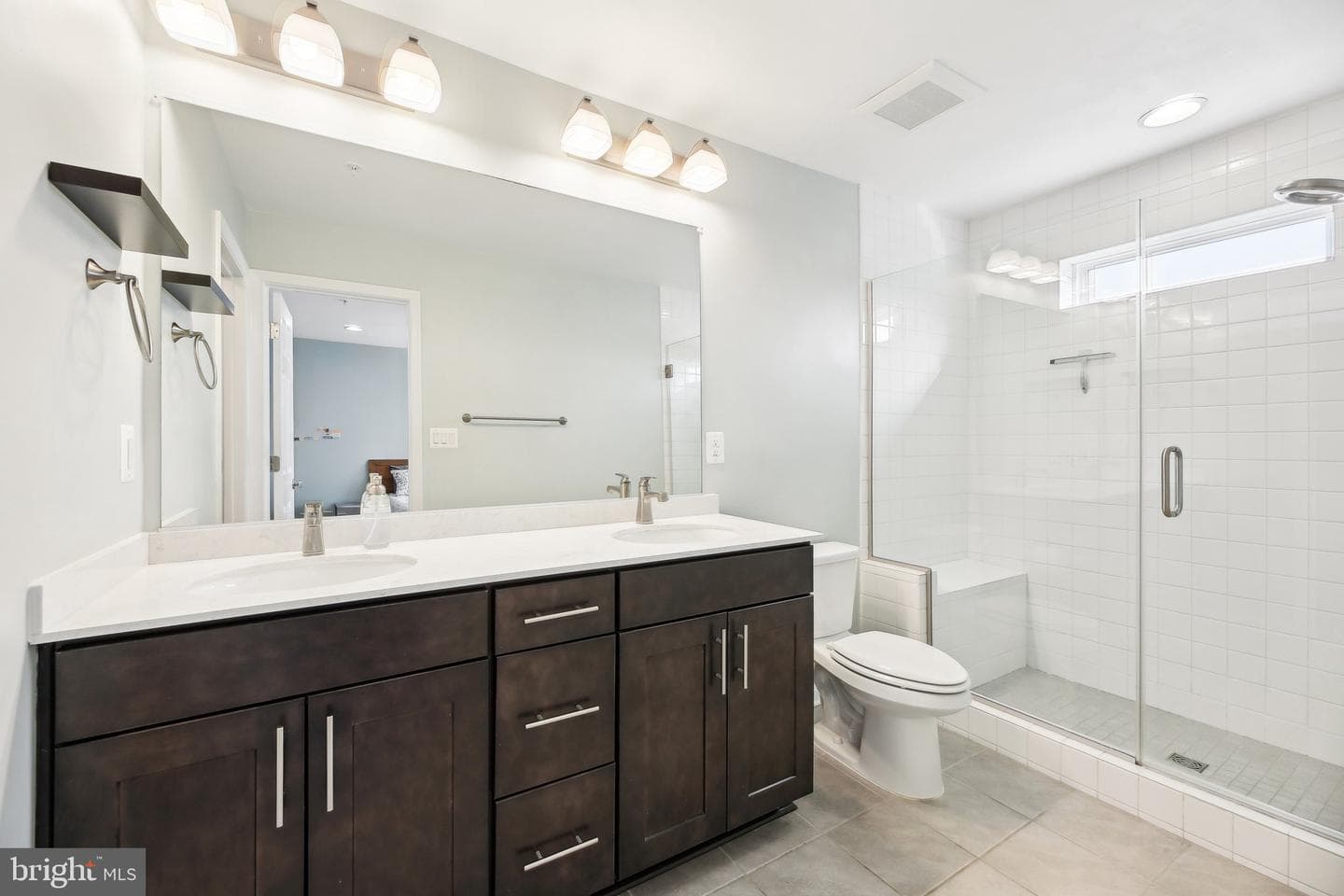 1211 Berry Street photo 27