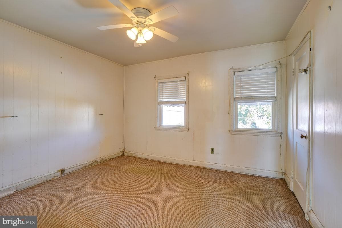 637 Willow Avenue photo 16