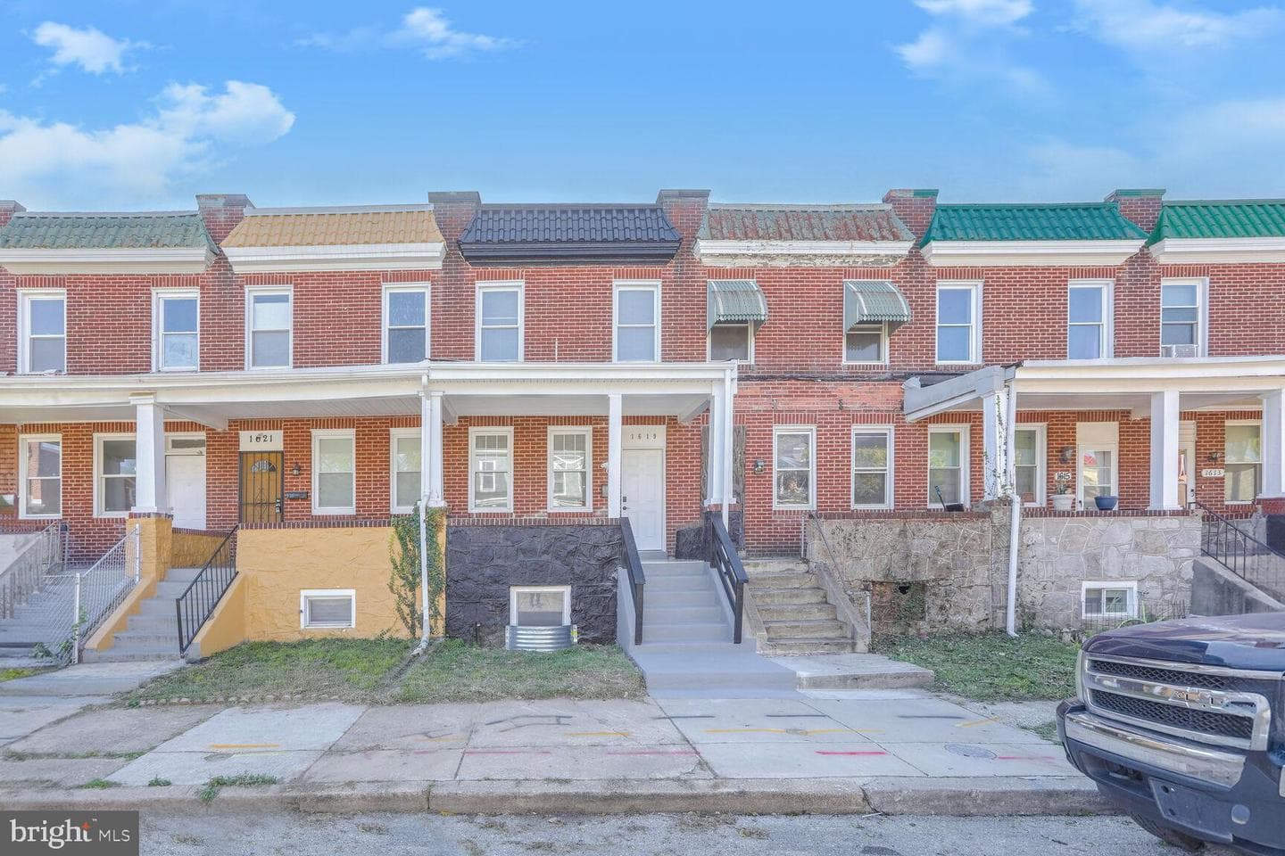 1619 Carswell Street photo 1