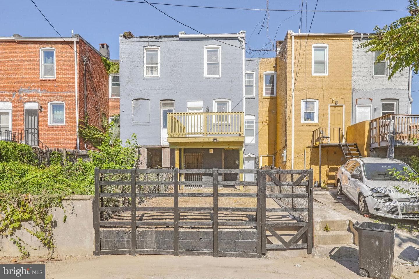 1619 Carswell Street photo 20