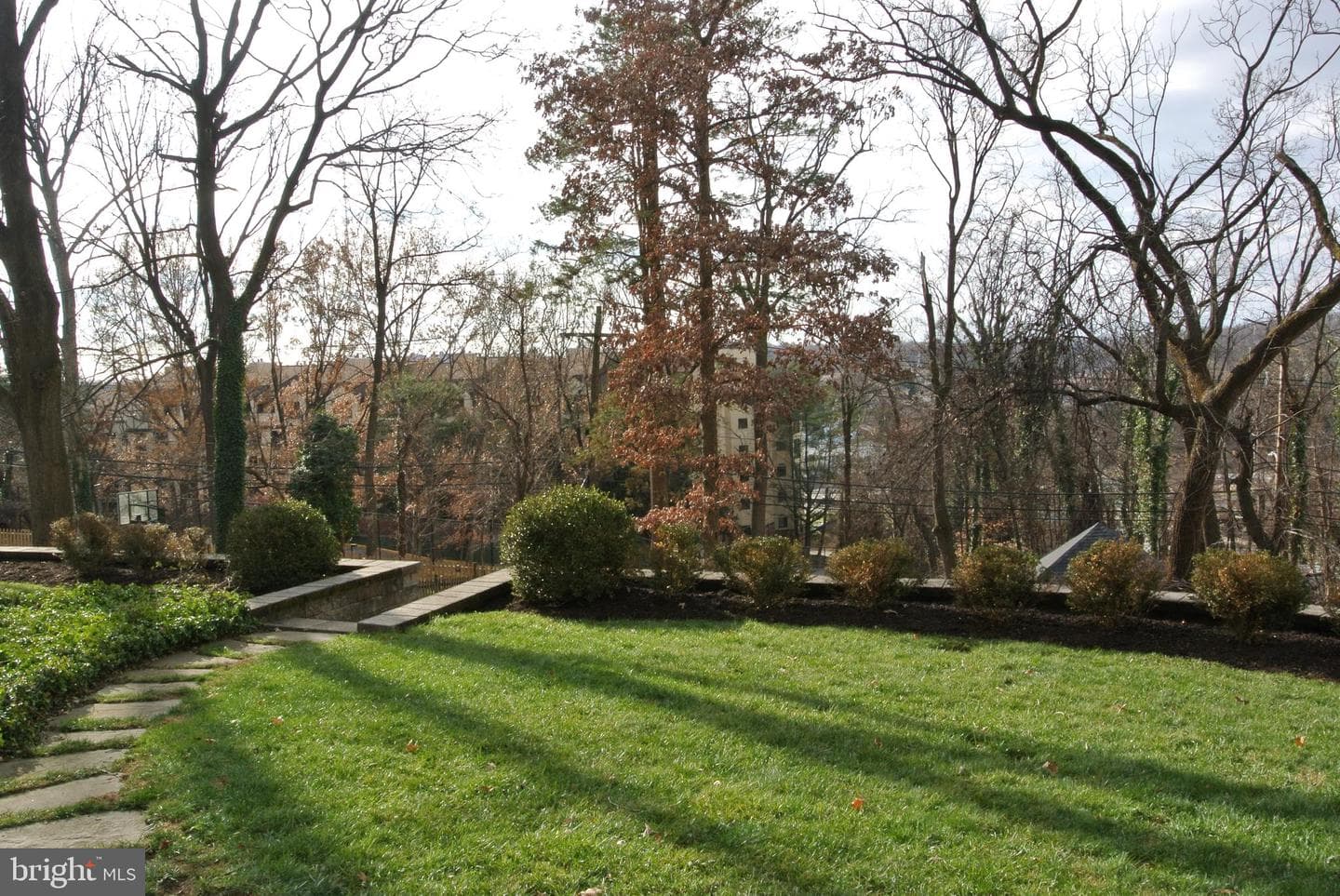 114 Ridgewood Road photo 48