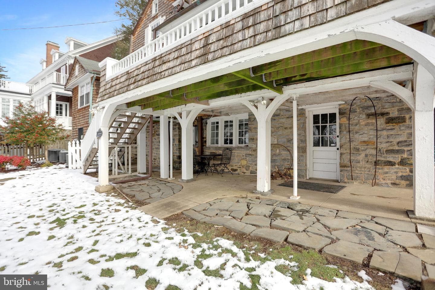 114 Ridgewood Road photo 65