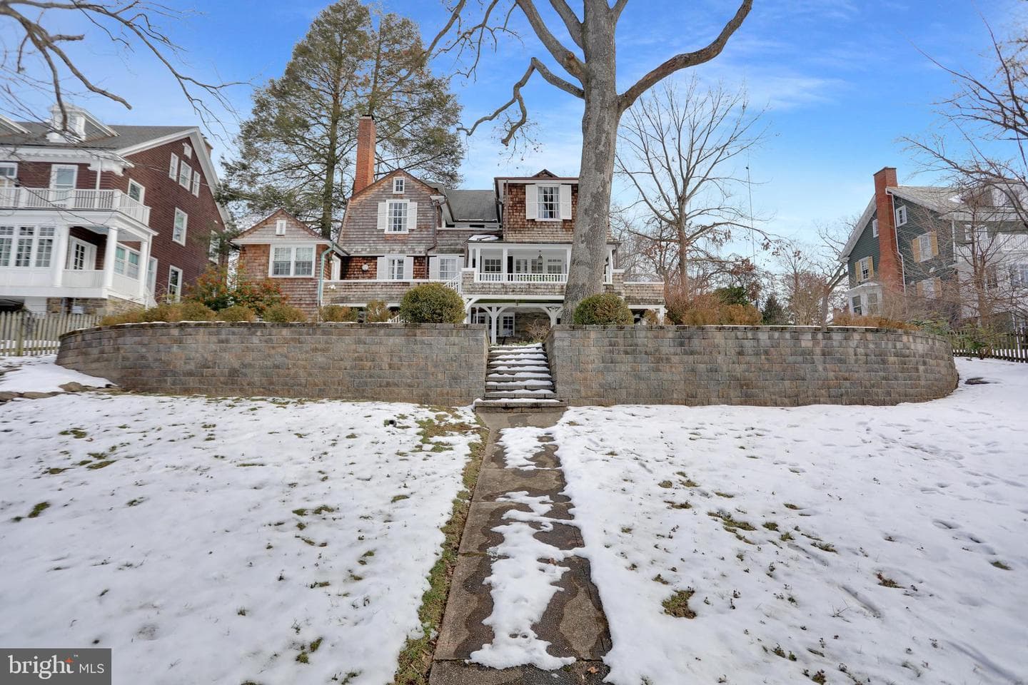 114 Ridgewood Road photo 69