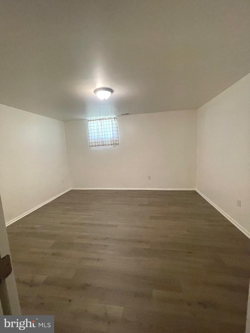 3205 Vickers Road photo 11