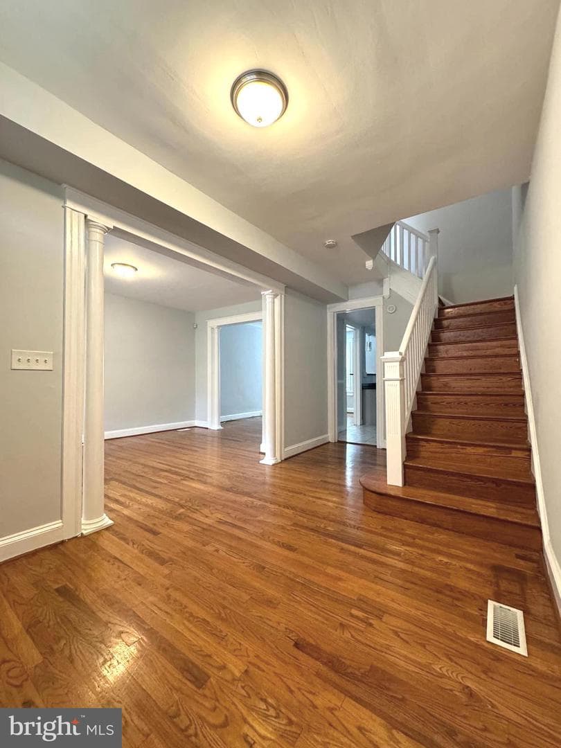 326 Mount Holly Street photo 2