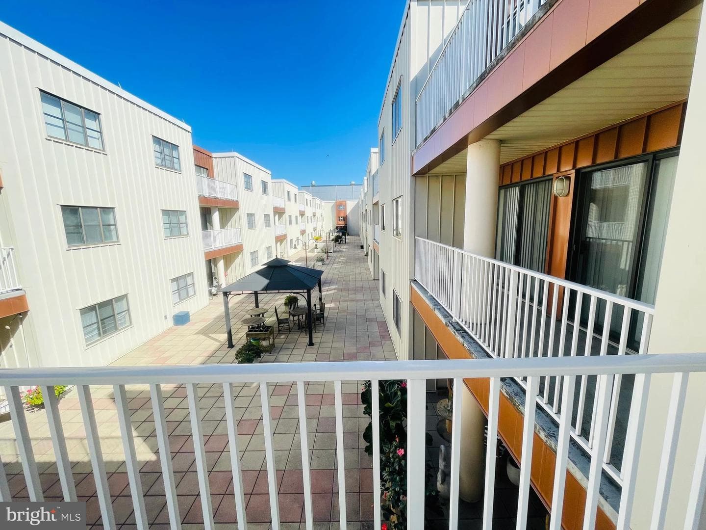2702 Lighthouse Point E #636 photo 22