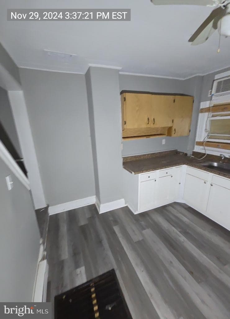 402 Cambria Street photo 6