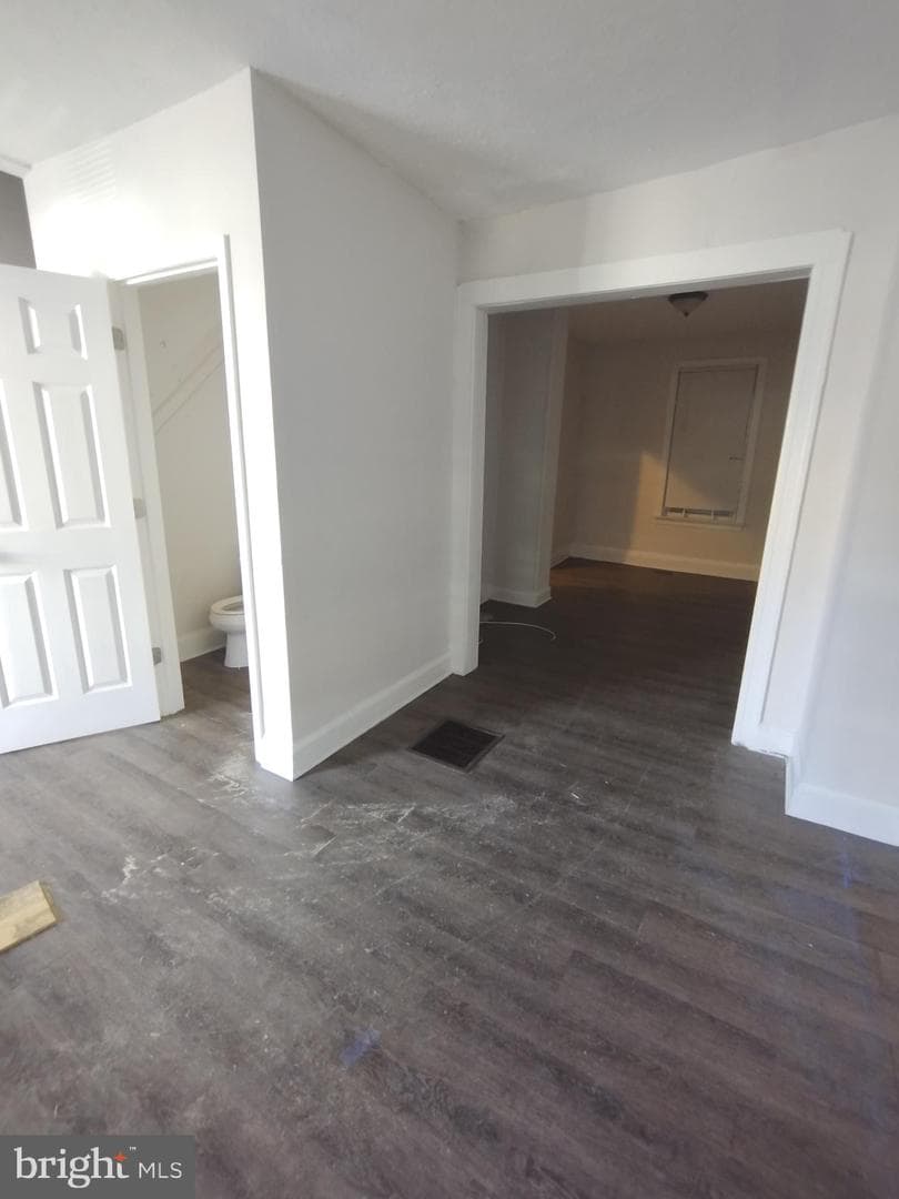 3163 Ravenwood Avenue photo 3