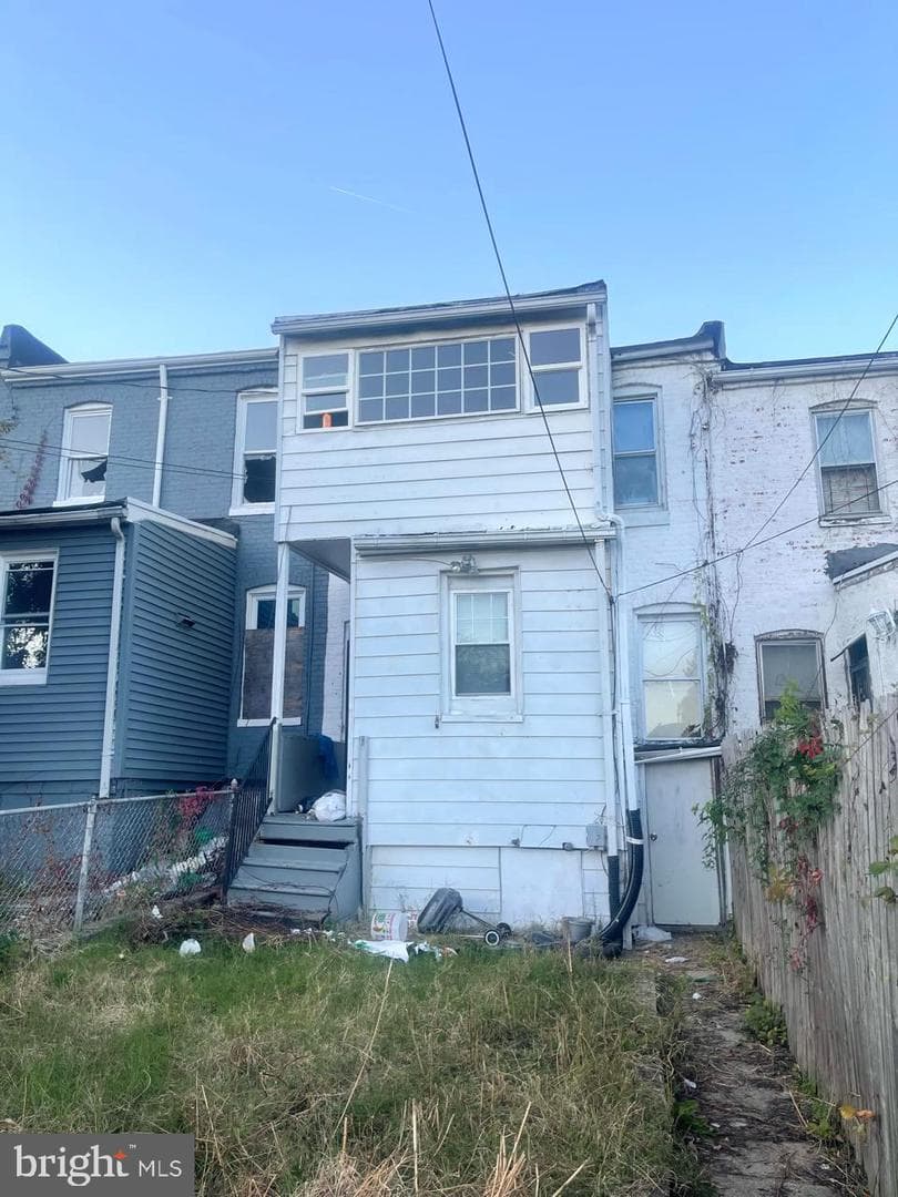 2813 Presbury Street photo 6