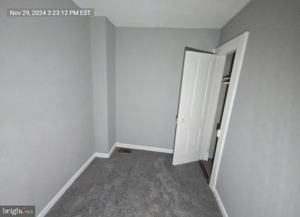 424 Cambria Street photo 8