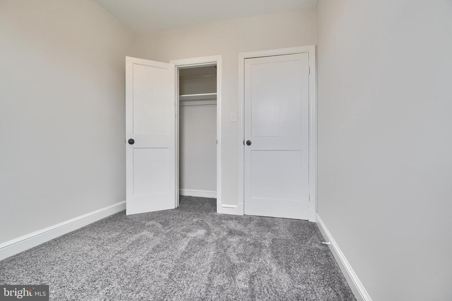 3926 Cedardale Road photo 23