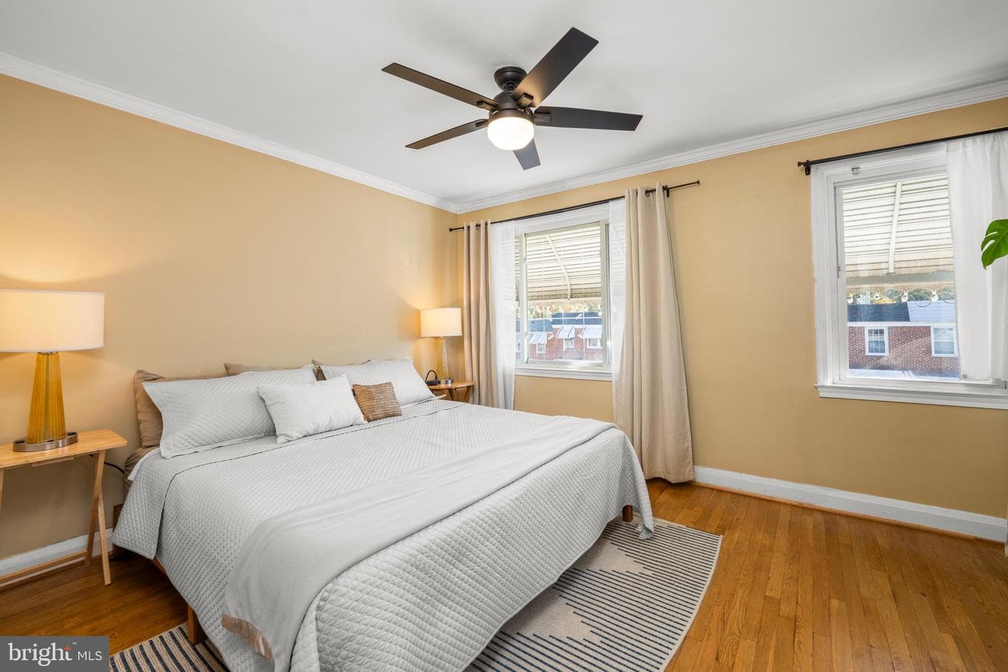 4410 Newport Avenue photo 15