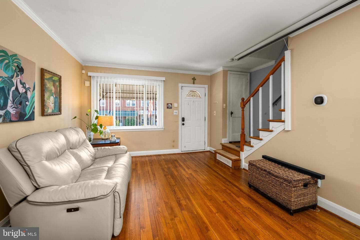 4410 Newport Avenue photo 3
