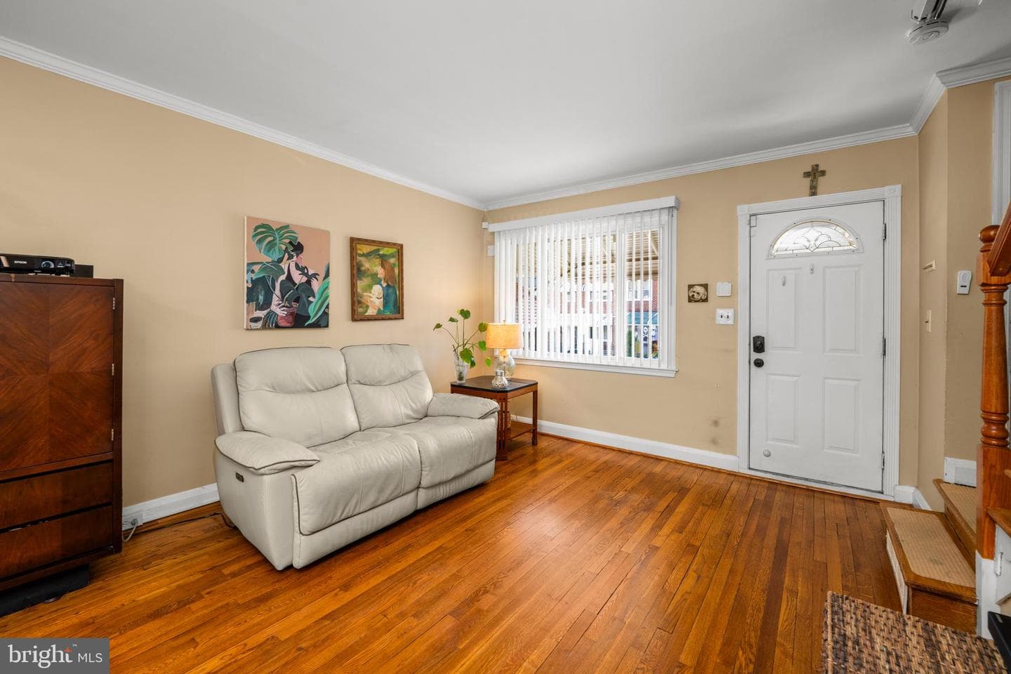 4410 Newport Avenue photo 4