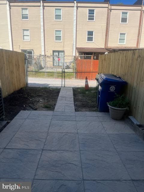 1036 Vine Street photo 6