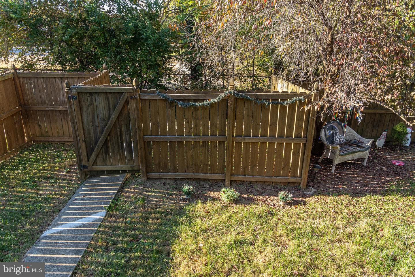 4812 Coleherne Road photo 10