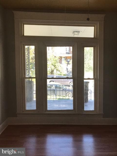 2917 Belmont Avenue photo 4