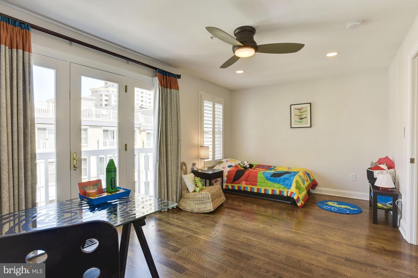 1213 Harbor Island Walk photo 25