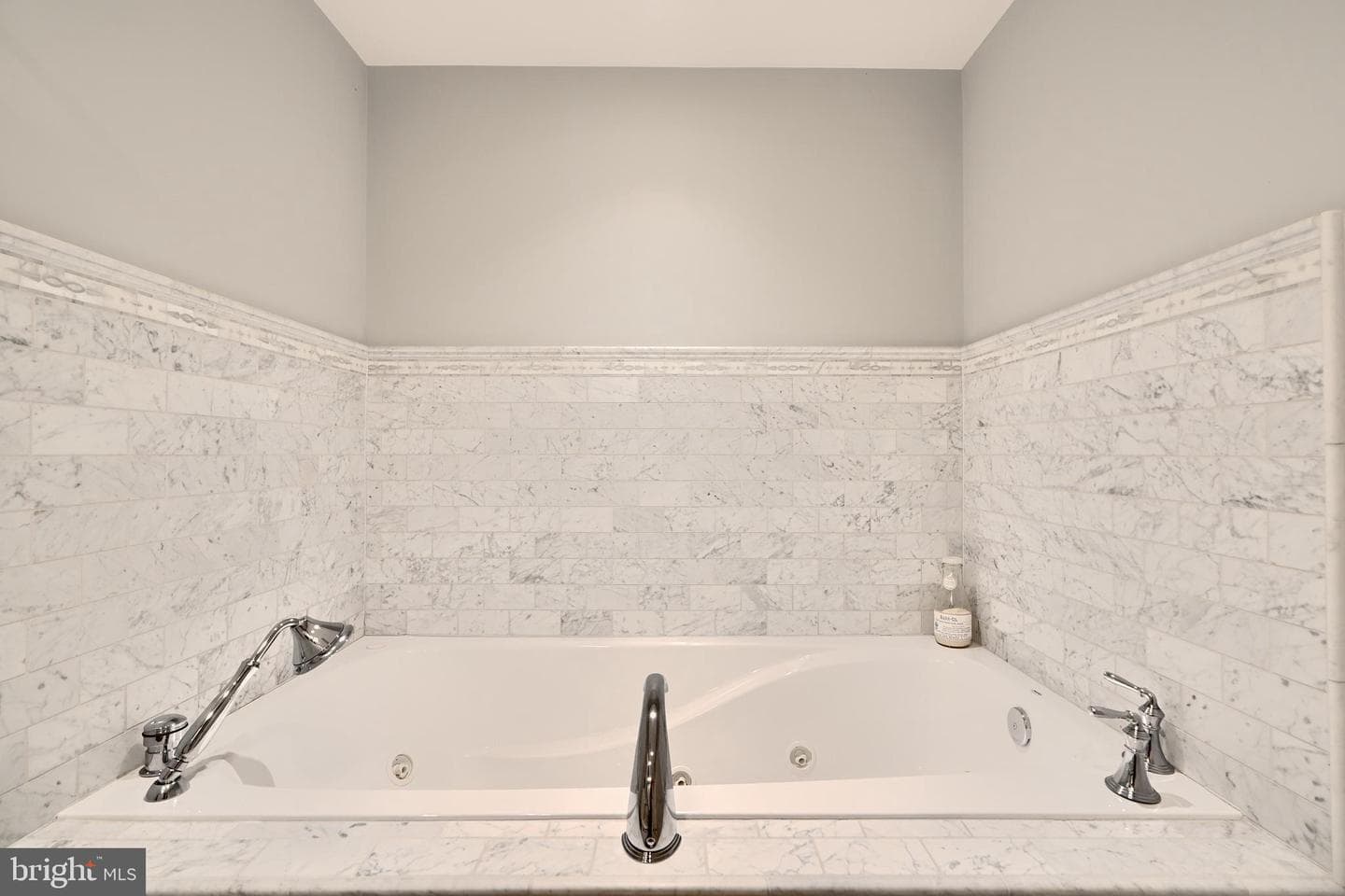 317 S Ellwood Avenue photo 31