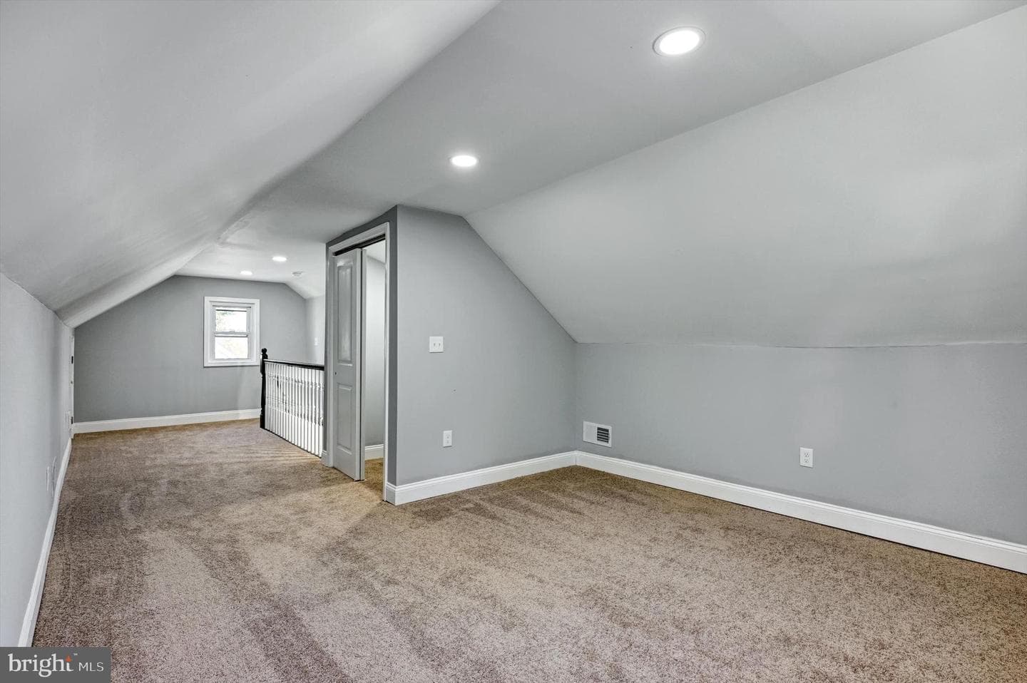 2802 Woodland Avenue photo 19