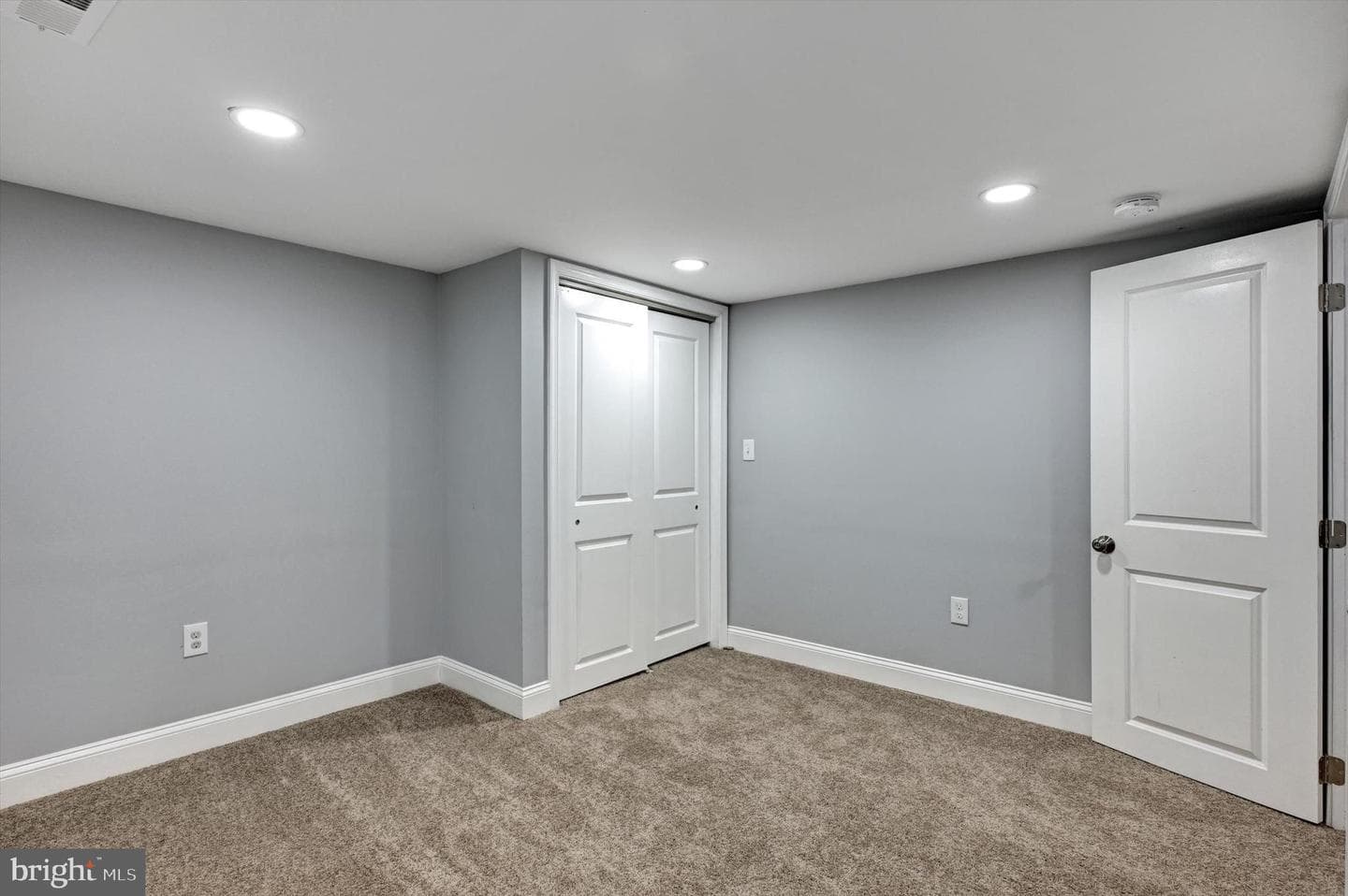 2802 Woodland Avenue photo 27
