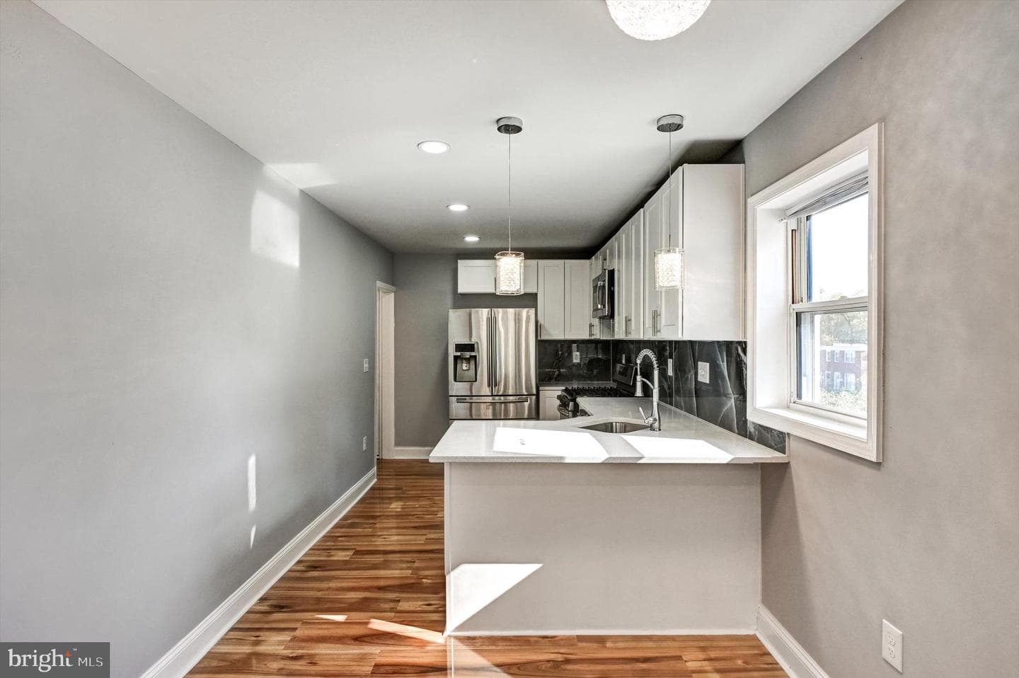 2802 Woodland Avenue photo 8